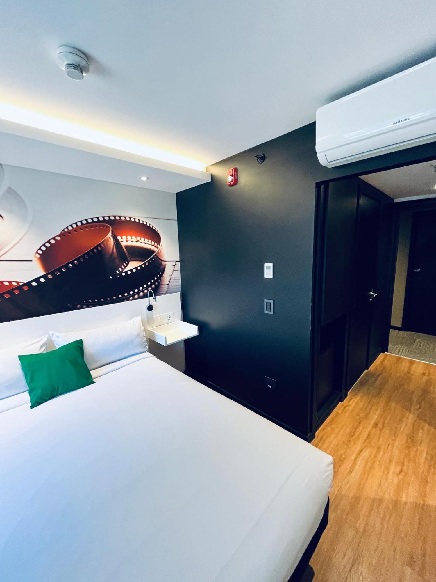 Ibis Styles Montevideo Biarritz Ξενοδοχείο Εξωτερικό φωτογραφία